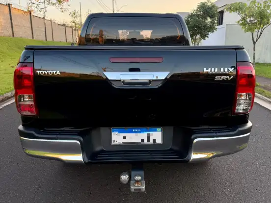 TOYOTA-HILUX-2.8 SRV 4X4 CD 16V DIESEL 4P AUTOMÁTICO TOYOTA-HILUX-2016