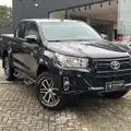 TOYOTA HILUX 2.7 SR 4X2 CD 16V FLEX 4P AUTOMÁTICO TOYOTA HILUX 2.7 SR 4X2 CD 16V FLEX 4P AUTOMÁTICO