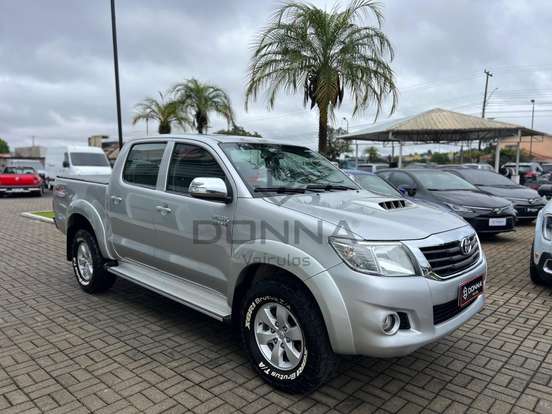 TOYOTA-HILUX-2013