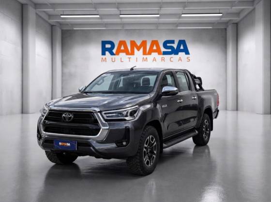 TOYOTA HILUX 2.8 D-4D TURBO DIESEL CD SRX 4X4 AUTOMÁTICO
