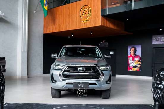 TOYOTA-HILUX-2020