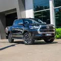 TOYOTA HILUX 2.8 D-4D TURBO DIESEL CD SRX 4X4 AUTOMÁTICO TOYOTA HILUX 2.8 D-4D TURBO DIESEL CD SRX 4X4 AUTOMÁTICO