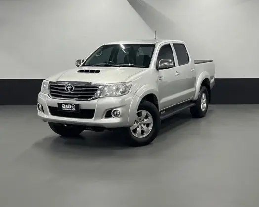 TOYOTA HILUX 3.0 SR 4X4 CD 16V TURBO INTERCOOLER DIESEL 4P AUTOMÁTICO