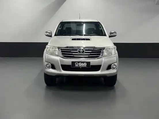 TOYOTA-HILUX-3.0 SR 4X4 CD 16V TURBO INTERCOOLER DIESEL 4P AUTOMÁTICO TOYOTA-HILUX-2014