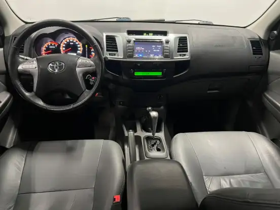 TOYOTA-HILUX-3.0 SR 4X4 CD 16V TURBO INTERCOOLER DIESEL 4P AUTOMÁTICO TOYOTA-HILUX-2014