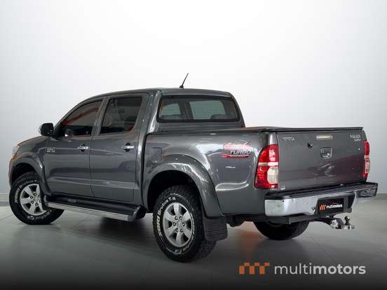 TOYOTA-HILUX SW4-3.0 SRV 4X4 16V TURBO INTERCOOLER DIESEL 4P AUTOMÁTICO TOYOTA-HILUX SW4-2012