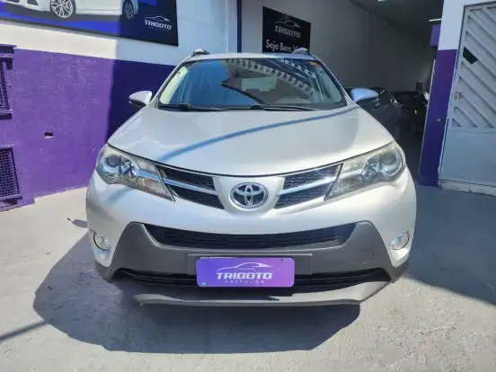 TOYOTA-RAV4-2013