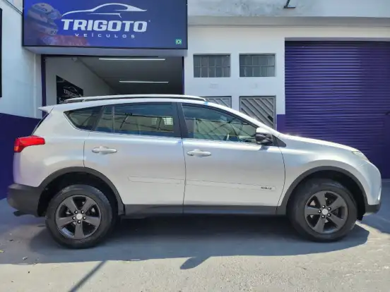 TOYOTA-RAV4-2.0 4X2 16V GASOLINA 4P AUTOMÁTICO TOYOTA-RAV4-2013