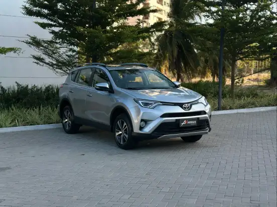TOYOTA-RAV4-2018
