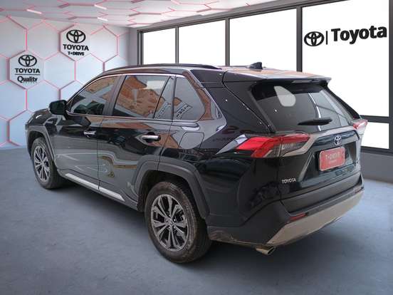TOYOTA-RAV4-2024