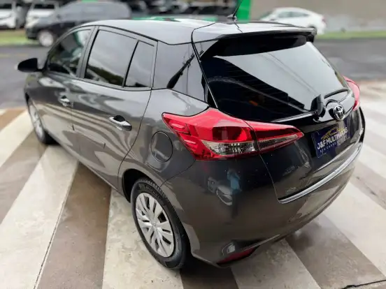 TOYOTA-YARIS-1.5 16V FLEX XL MULTIDRIVE TOYOTA-YARIS-2022