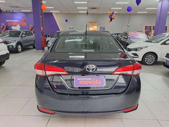 TOYOTA-YARIS-2024