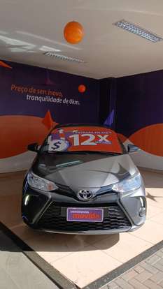 TOYOTA-YARIS-2024