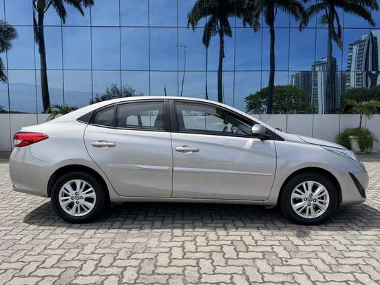 TOYOTA-YARIS-1.5 16V FLEX SEDAN XL PLUS TECH MULTIDRIVE TOYOTA-YARIS-2018