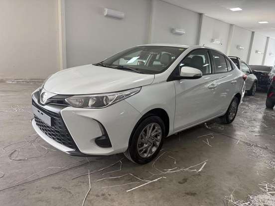 TOYOTA-YARIS-1.5 16V FLEX SEDAN XS MULTIDRIVE TOYOTA-YARIS-2023