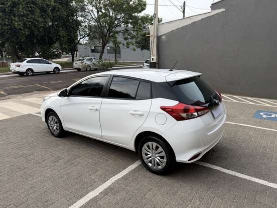 TOYOTA-YARIS-1.5 16V FLEX XL MULTIDRIVE TOYOTA-YARIS-2024