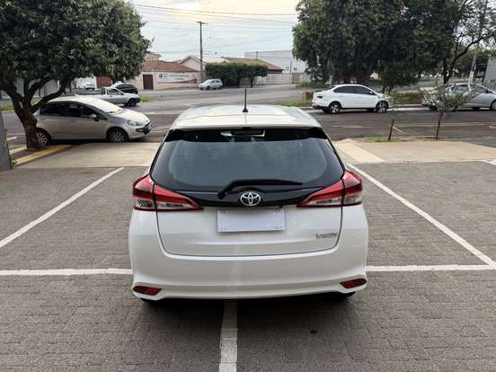 TOYOTA-YARIS-1.5 16V FLEX XL MULTIDRIVE TOYOTA-YARIS-2024