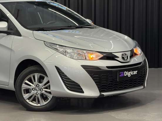 TOYOTA-YARIS-1.5 16V FLEX XL PLUS CONNECT MULTIDRIVE TOYOTA-YARIS-2020