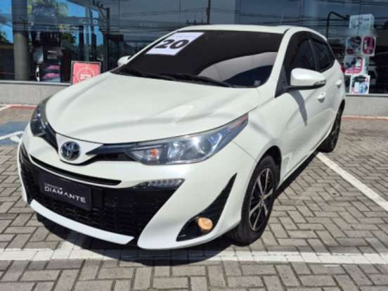 TOYOTA-YARIS-1.5 16V FLEX XLS CONNECT MULTIDRIVE TOYOTA-YARIS-2020