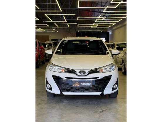 TOYOTA-YARIS-2020