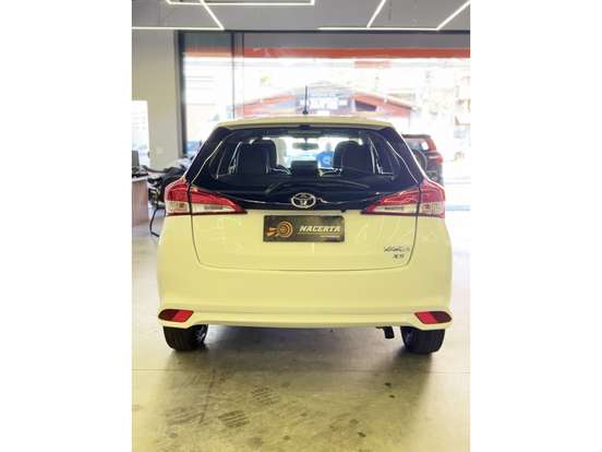 TOYOTA-YARIS-2020