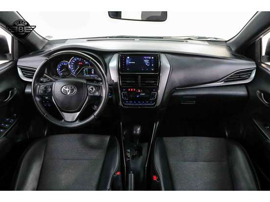 TOYOTA-YARIS-1.5 16V FLEX XS MULTIDRIVE TOYOTA-YARIS-2024