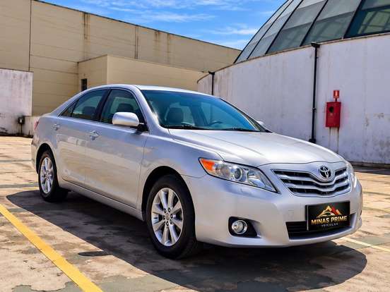 TOYOTA-CAMRY-3.5 XLE V6 24V GASOLINA 4P AUTOMÁTICO TOYOTA-CAMRY-2011