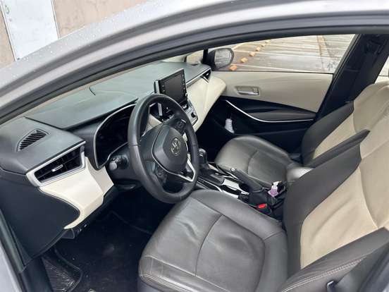TOYOTA-COROLLA-2021