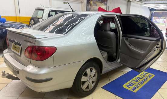 TOYOTA-COROLLA-2007