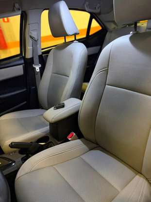 TOYOTA-COROLLA-2014