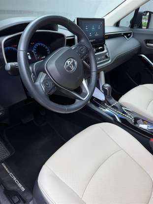 TOYOTA-COROLLA CROSS-2024