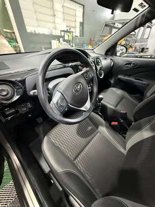 TOYOTA-ETIOS-2017