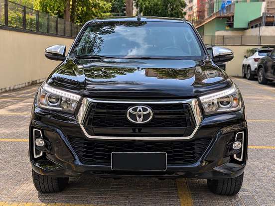 TOYOTA-HILUX-2.8 SRX 4X4 CD 16V DIESEL 4P AUTOMÁTICO TOYOTA-HILUX-2020