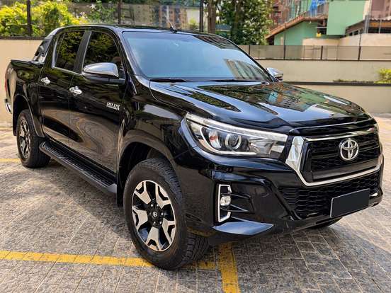 TOYOTA-HILUX-2020