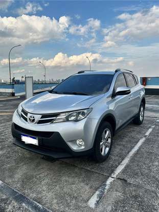 TOYOTA-RAV4-2.0 4X2 16V GASOLINA 4P AUTOMÁTICO TOYOTA-RAV4-2013