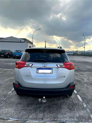 TOYOTA-RAV4-2013