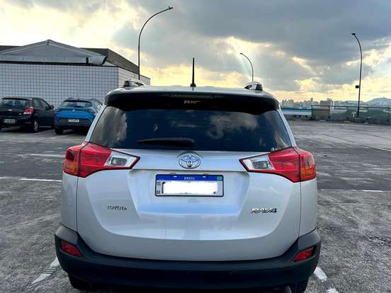 TOYOTA-RAV4-2.0 4X2 16V GASOLINA 4P AUTOMÁTICO TOYOTA-RAV4-2013