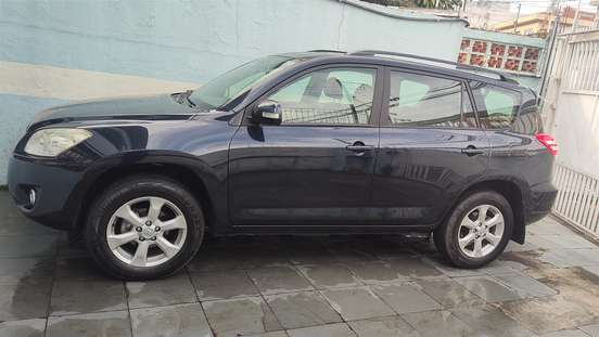 TOYOTA-RAV4-2.4 4X4 16V GASOLINA 4P AUTOMÁTICO TOYOTA-RAV4-2011