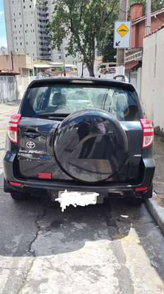 TOYOTA-RAV4-2011
