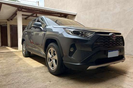 TOYOTA-RAV4-2020