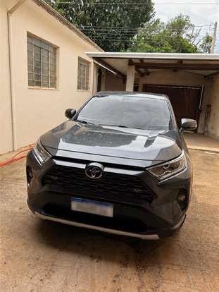 TOYOTA-RAV4-2020