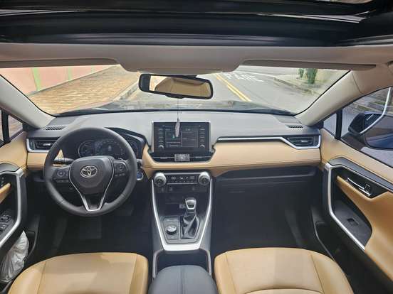 TOYOTA-RAV4-2022