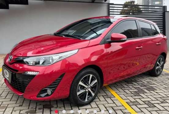TOYOTA-YARIS-2021