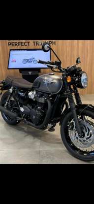 TRIUMPH-BONNEVILLE T120 BLACK 1200-2025