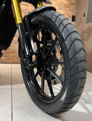 TRIUMPH-SCRAMBLER 400 X-2024