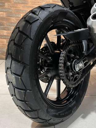 TRIUMPH-SCRAMBLER 400 X-2024