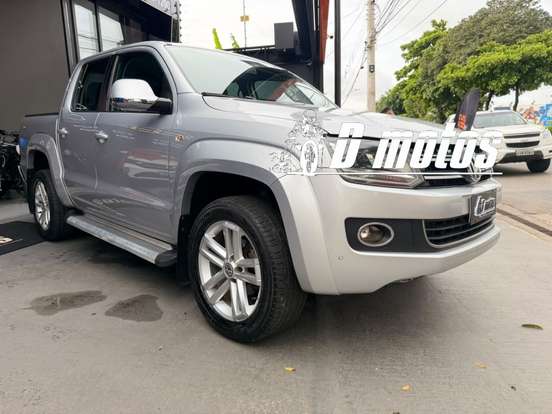 VOLKSWAGEN-AMAROK-2.0 HIGHLINE 4X4 CD 16V TURBO INTERCOOLER DIESEL 4P AUTOMÁTICO VOLKSWAGEN-AMAROK-2015