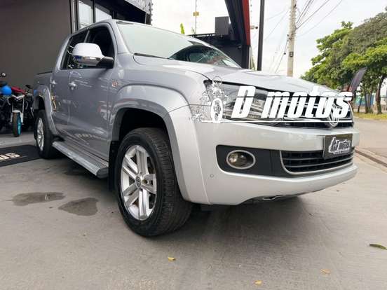 VOLKSWAGEN-AMAROK-2.0 HIGHLINE 4X4 CD 16V TURBO INTERCOOLER DIESEL 4P AUTOMÁTICO VOLKSWAGEN-AMAROK-2015