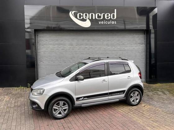 VOLKSWAGEN CROSSFOX 1.6 MI FLEX 8V 4P MANUAL