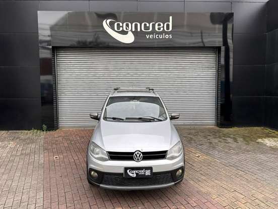 VOLKSWAGEN-CROSSFOX-2011